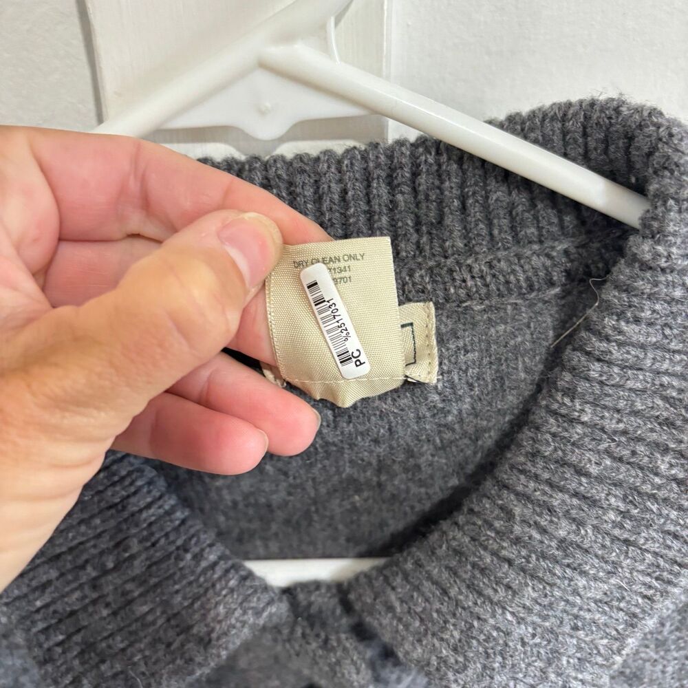 L.L. Bean Women’s Lambs Wool Long Sleeve Button Front Cardigan - Picture 7 of 7